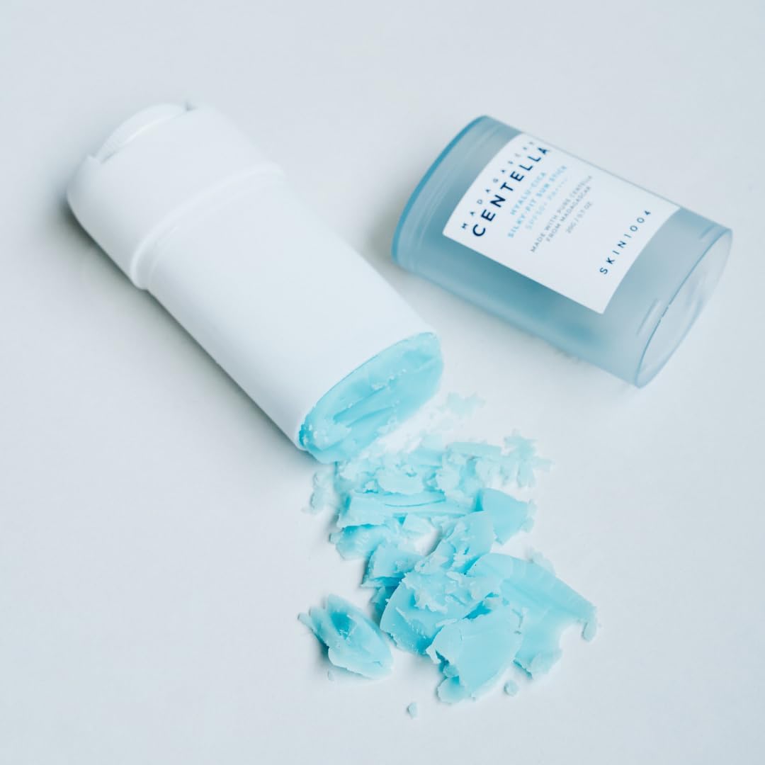 SKIN1004 - Madagascar Centella Hyalu-Cica Silky-Fit Sun Stick