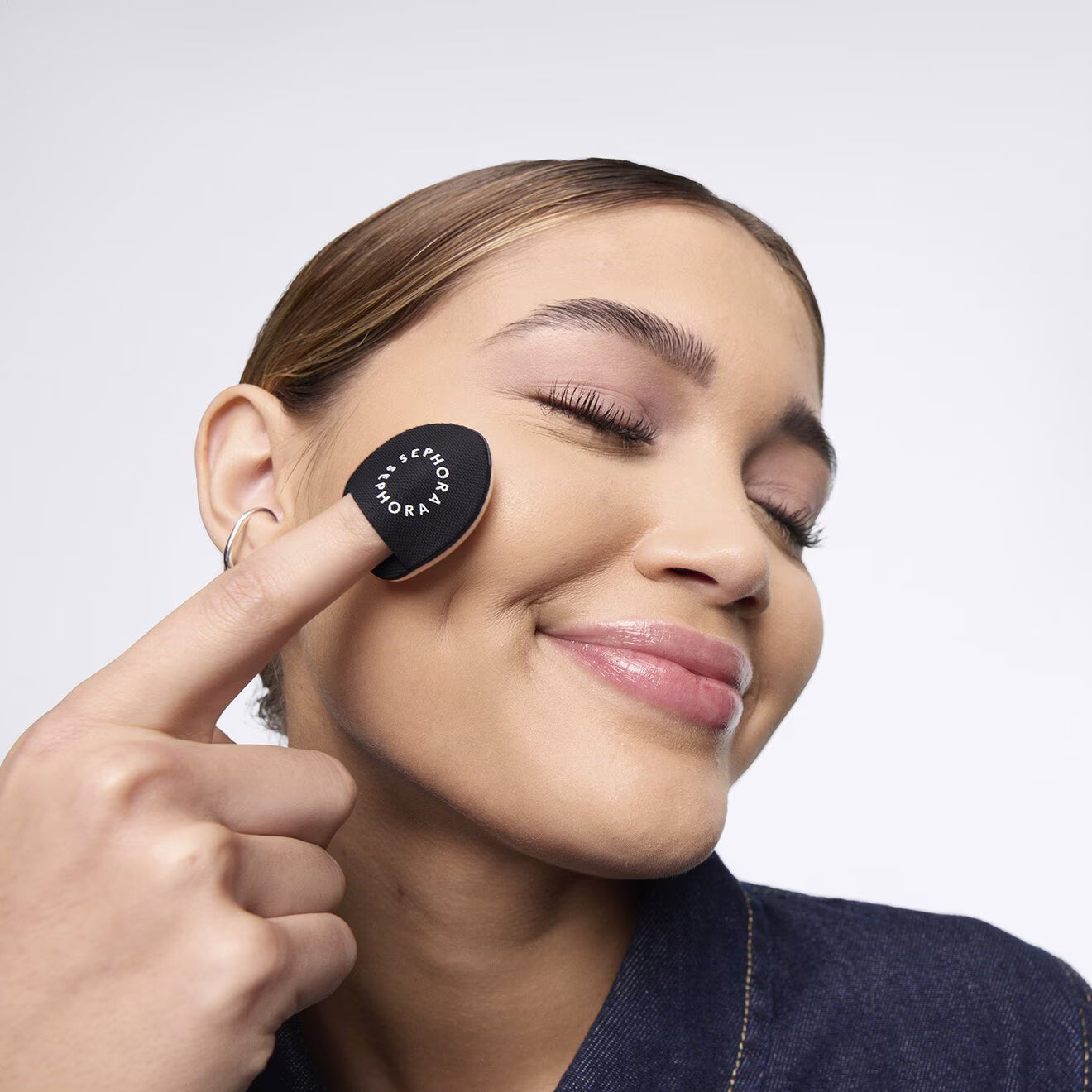 Sephora - Tap That Puff Correcting Pillow Sponge